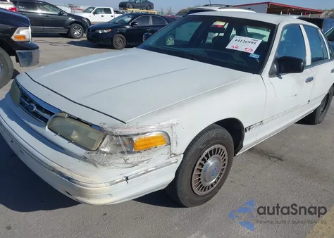 1997 Ford Crown Victoria Police Interceptor из США, поврежденный, VIN 2FALP71W2VX123995